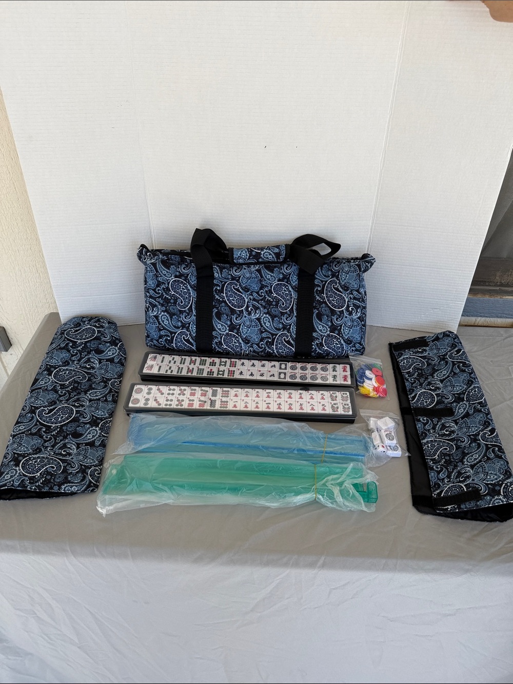 American Mahjong Set Sealed Tiles Blue Paisley Travel Carry Bag and Accessories